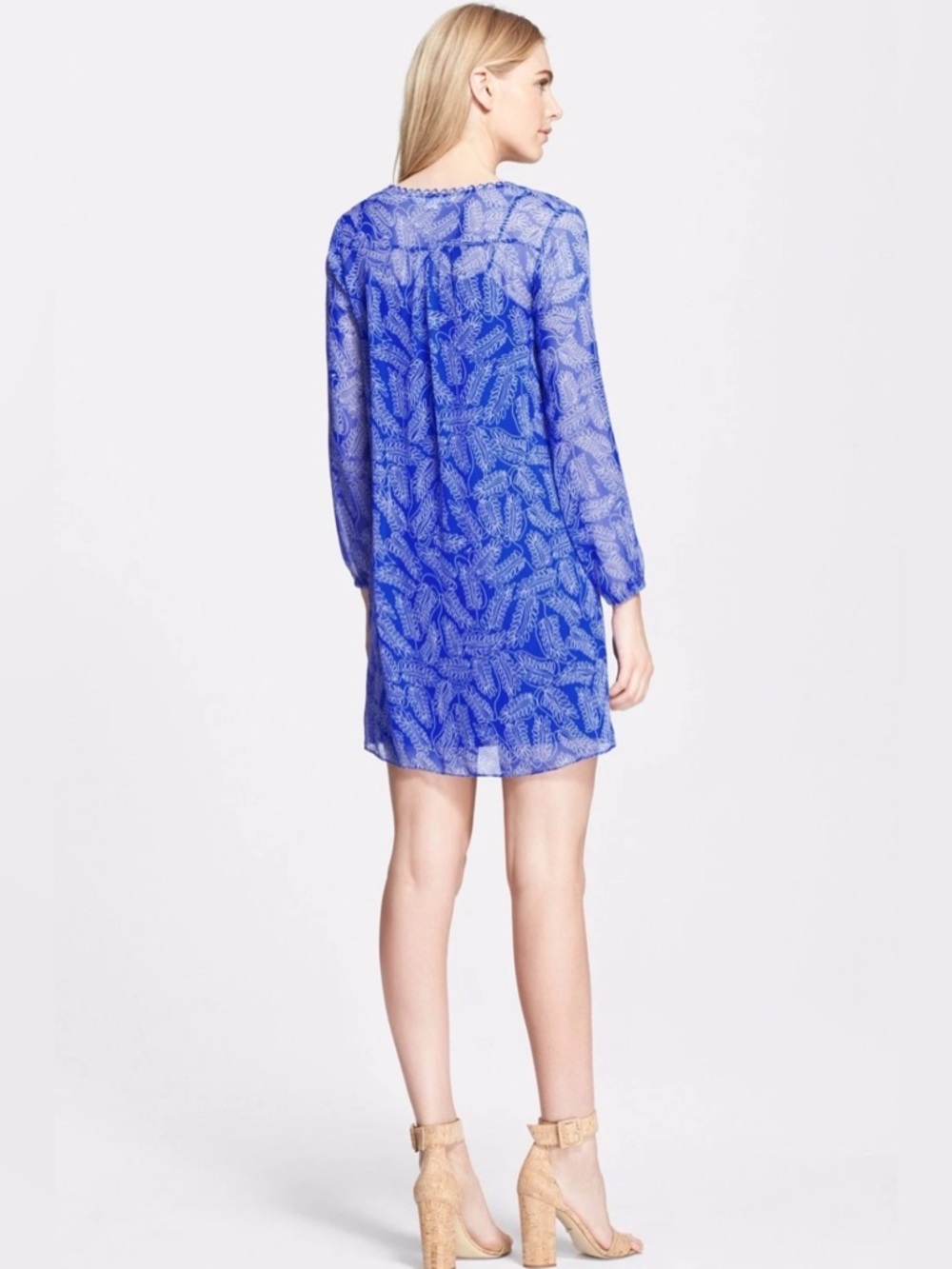 Diane Von Furstenberg Royal Blue Printed V-Neck Long Sleeve Dress size 6 - Picture 3 of 8